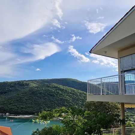 公寓 Porto Albona 拉巴克